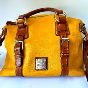 Dooney & Bourke Pebble Leather Purse in Gold